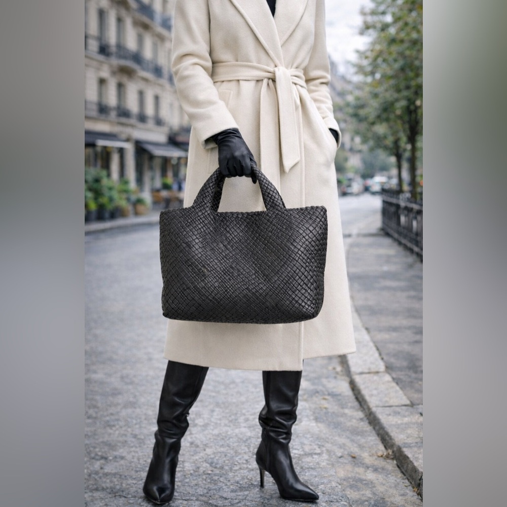 LIMITED TIME SALE  FALOR Made In Italy Woven Tote